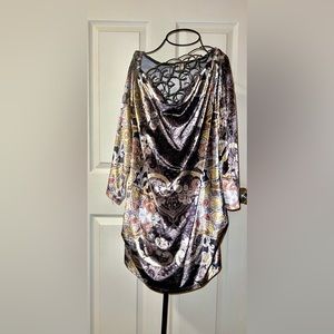 Women’s plus size top